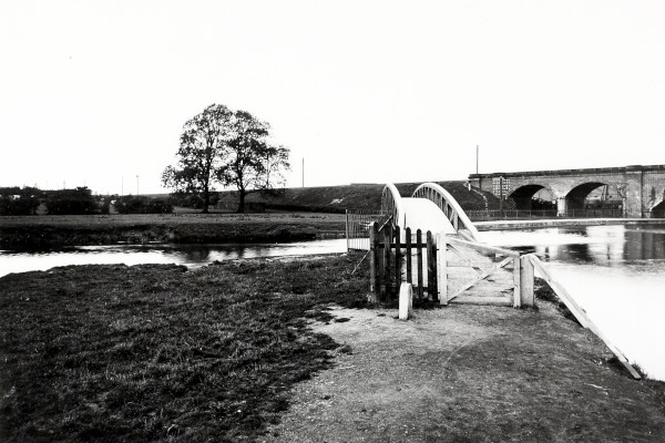 R0900 image R0900