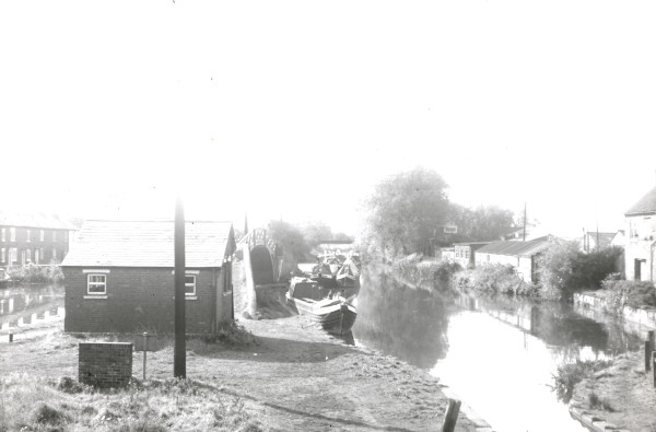 BW197-2-20-10 image BW197-2-20-10