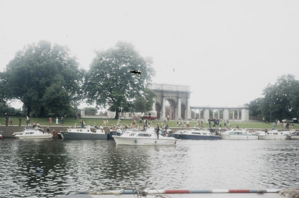 BW197-2-21-12-10 image BW197-2-21-12-10