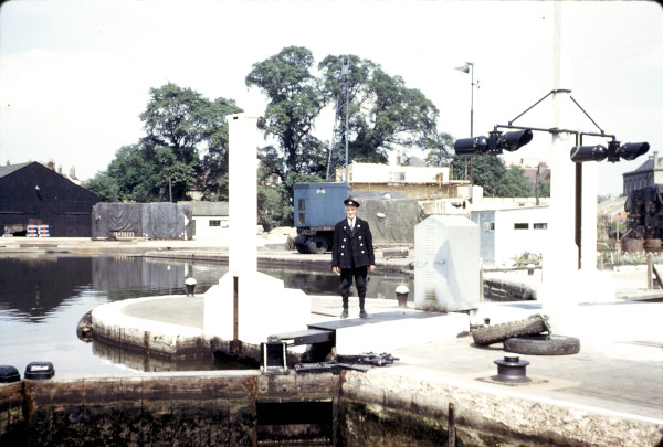 BW197-2-8-38-10 image BW197-2-8-38-10