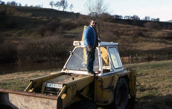 don-on-jcb3c image don-on-jcb3c