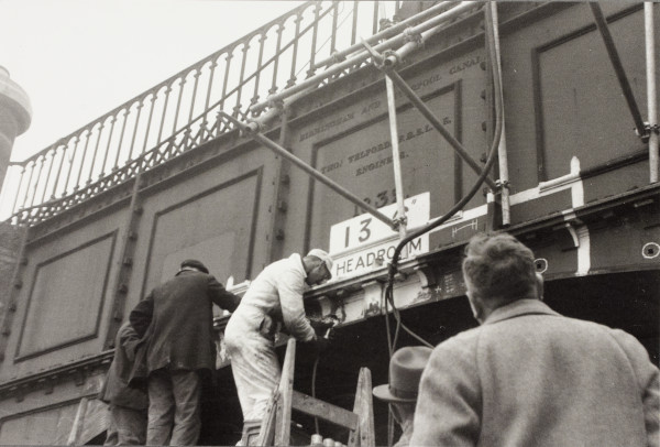 BW192-3-2-1-27-40 image BW192-3-2-1-27-40