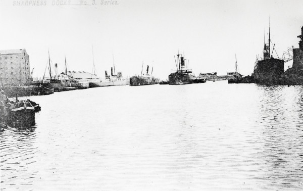 R0560 image R0560