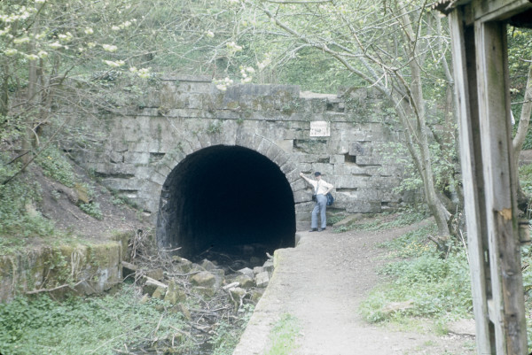 BW197-2-21-30-1 image BW197-2-21-30-1