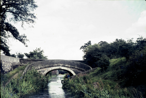 BW197-2-27-2-1 image BW197-2-27-2-1