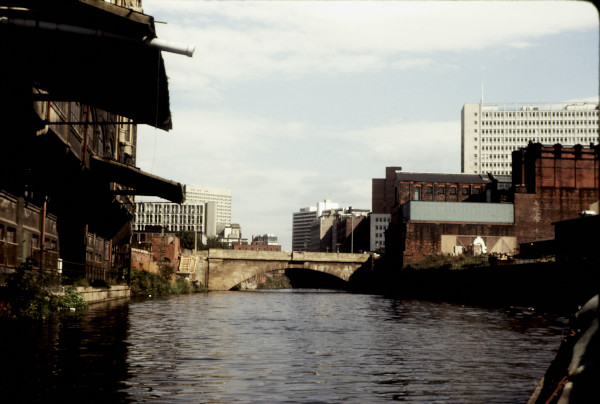 BW197-2-21-14-1 image BW197-2-21-14-1