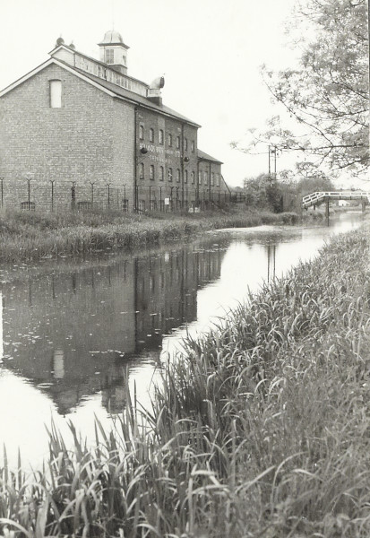 BW200-1-47-54-1 image BW200-1-47-54-1