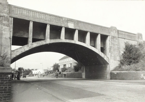 BW200-1-100-5-1 image BW200-1-100-5-1