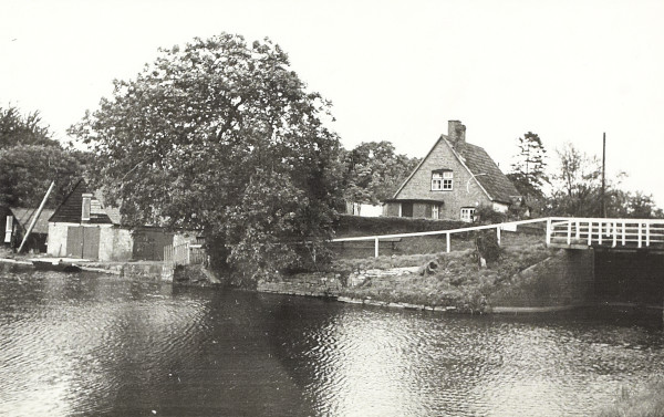 BW200-1-47-17-1 image BW200-1-47-17-1