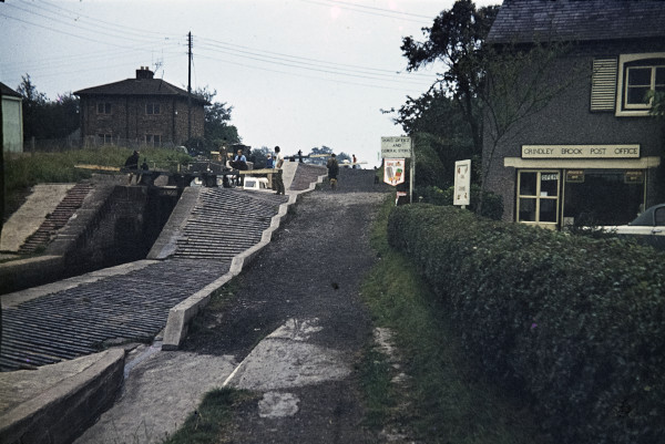 BW197-2-10-47-1 image BW197-2-10-47-1