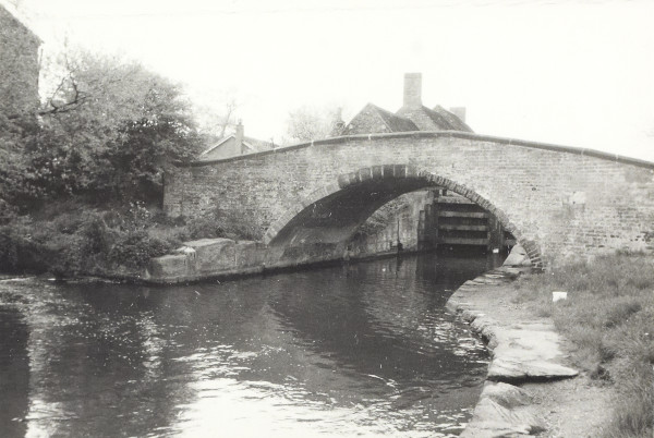 BW200-1-27-19-1 image BW200-1-27-19-1