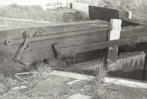 BW200-1-52-1-28-11 image BW200-1-52-1-28-11