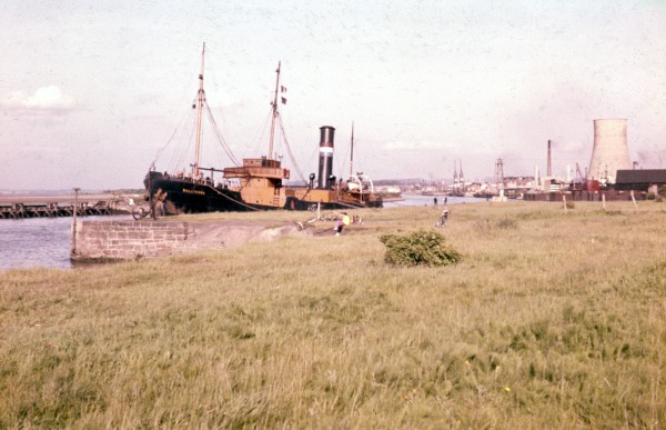 image ad-1-1-13 'ballydorn'[john kelly ltd, belfast] on stuarts wharf, ellesmere port(1)