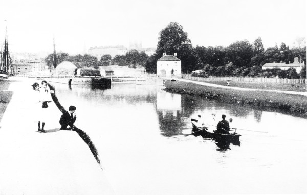 R0521 image R0521