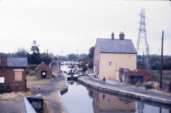 BW197-2-34-31 image BW197-2-34-31