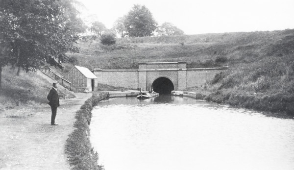 R0831 image R0831