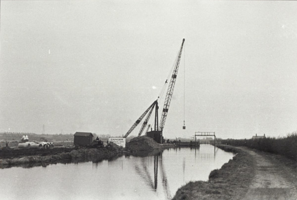 BW192-3-2-1-12-1-41 image BW192-3-2-1-12-1-41