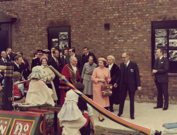 crt_qvisit_41 image crt_qvisit_41