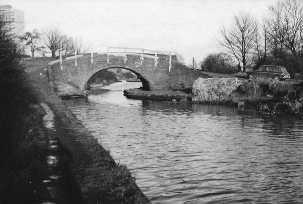 image B.C.N. Wyrley & Essignton Canal. Bridge before junction with Bentley Canal, 1974