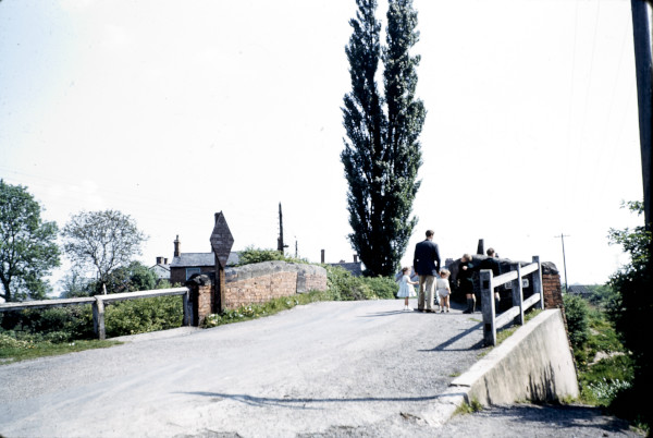 BW197-2-18-11-2 image BW197-2-18-11-2