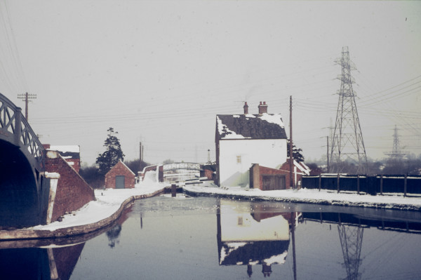 BW197-2-33-2-2 image BW197-2-33-2-2