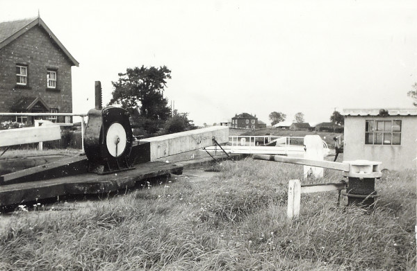 BW200-1-79-4-2 image BW200-1-79-4-2