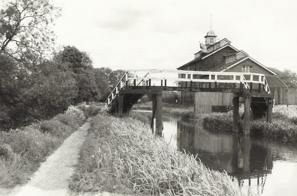 BW200-1-47-54-2 image BW200-1-47-54-2