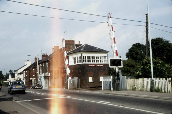 BW197-2-33-26-2 image BW197-2-33-26-2