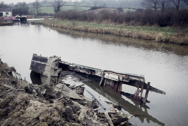 BW197-2-26-9-2 image BW197-2-26-9-2