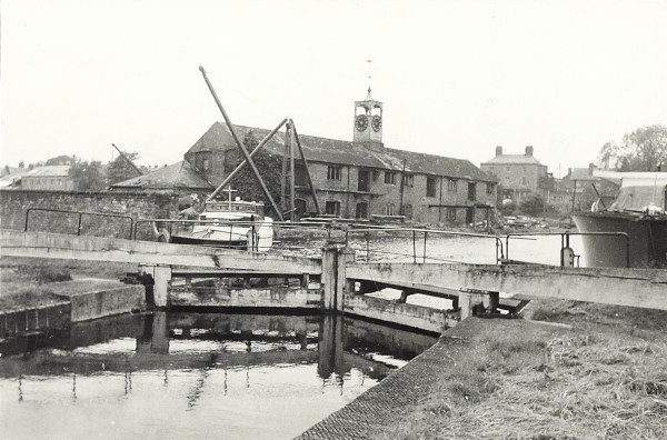 BW200-1-89-6-12 image BW200-1-89-6-12