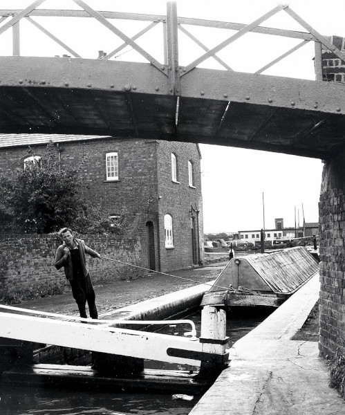 R0812 image R0812