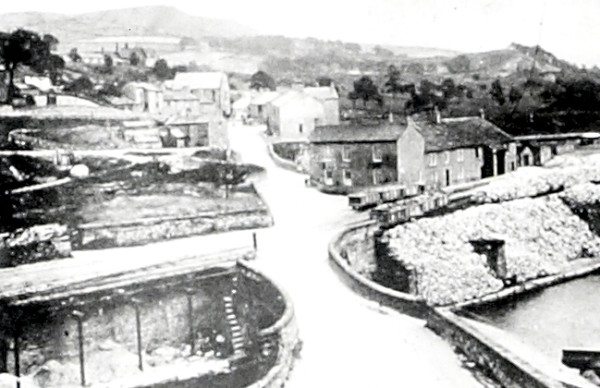 R2932 image R2932