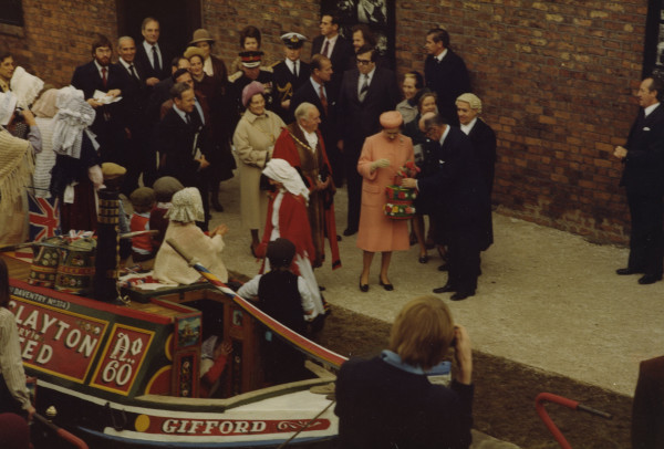 crt_qvisit_12 image crt_qvisit_12