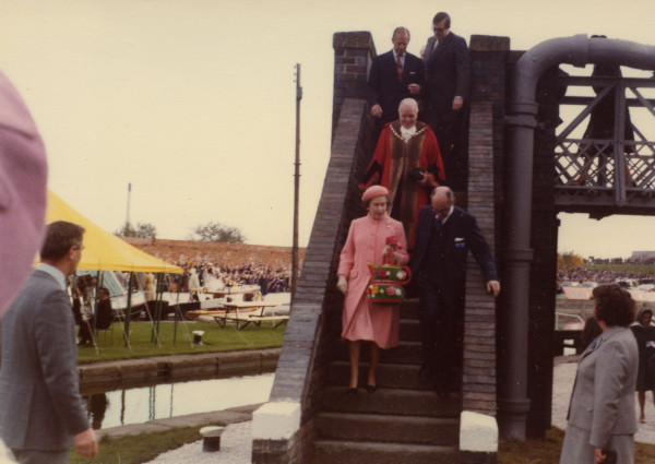 crt_qvisit_22 image crt_qvisit_22