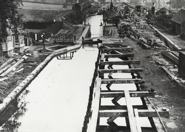 BW192-3-2-2-13-1-392 image BW192-3-2-2-13-1-392