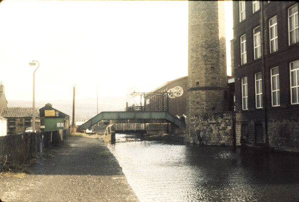 BW197-2-27-20-3 image BW197-2-27-20-3