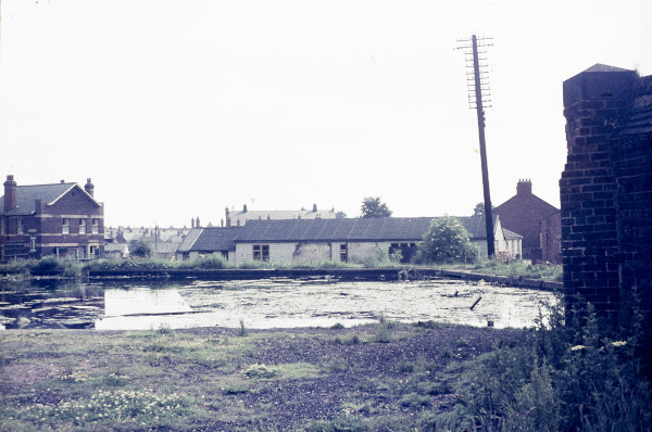 BW197-2-29-1-3 image BW197-2-29-1-3