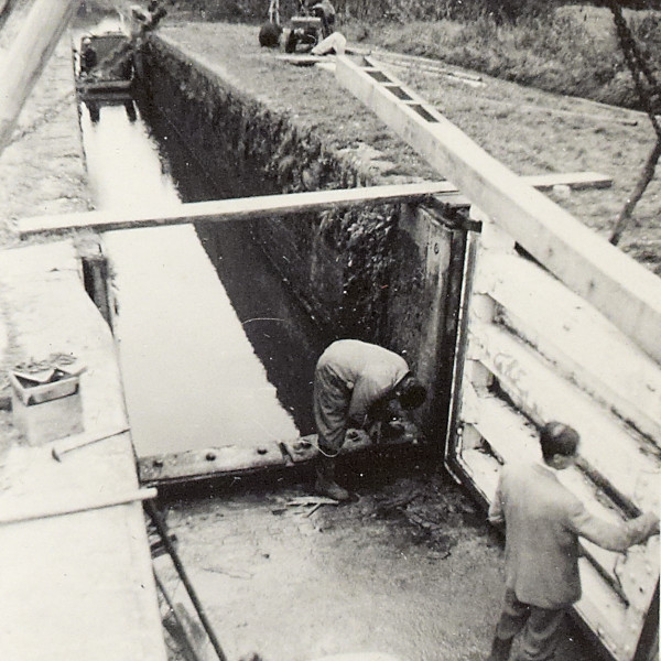 BW192-2-33-3 image BW192-2-33-3