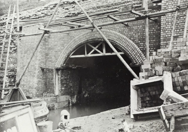 BW192-3-1-27-3 image BW192-3-1-27-3