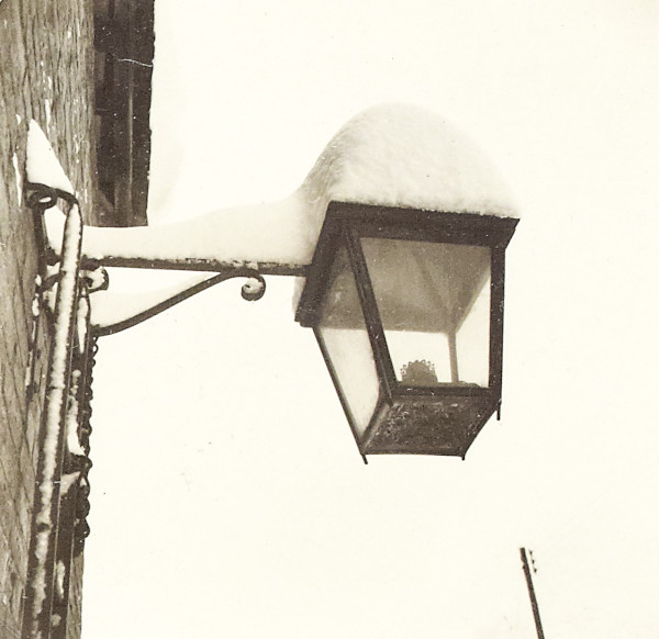 BW192-2-77-3 image BW192-2-77-3