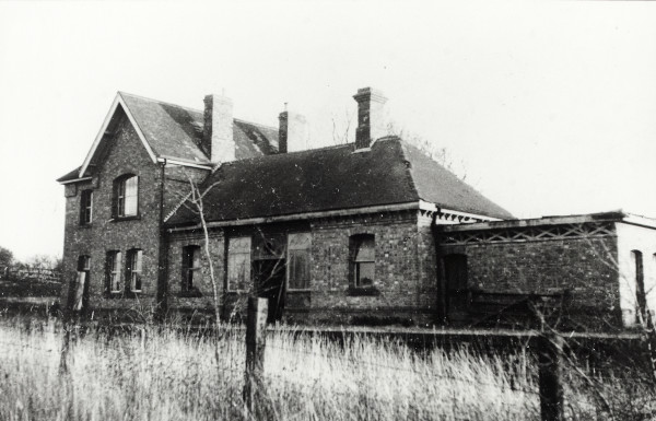 BW192-3-2-2-13-1-403 image BW192-3-2-2-13-1-403