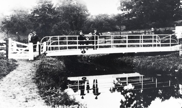 R0903 image R0903