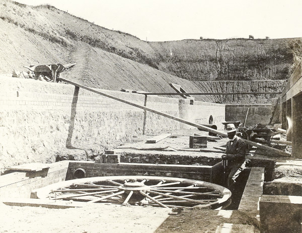 BW192-1-13 image BW192-1-13