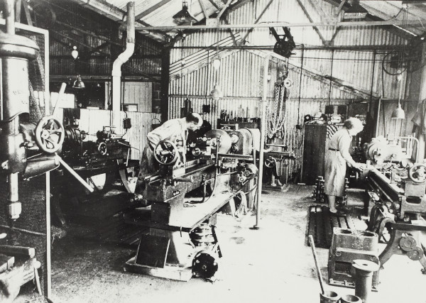 BW192-3-1-13-13 image BW192-3-1-13-13