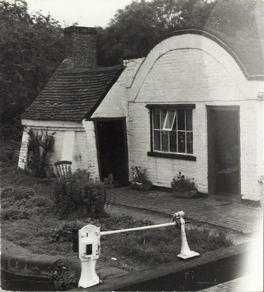 BW200-1-92-33 image BW200-1-92-33