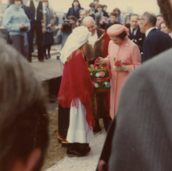 crt_qvisit_33 image crt_qvisit_33