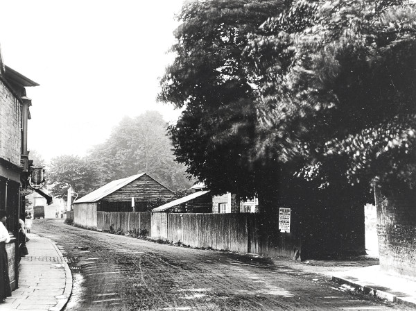 R0183 image R0183