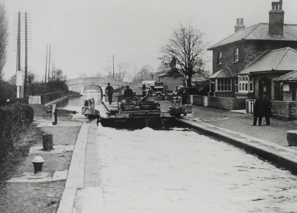 BW192-3-2-2-13-1-393 image BW192-3-2-2-13-1-393