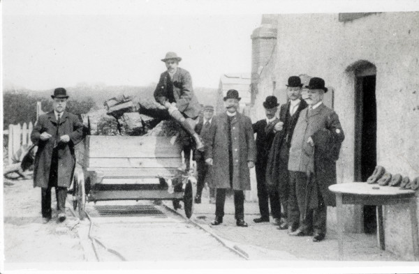 BW197-2-35-51-4 image BW197-2-35-51-4