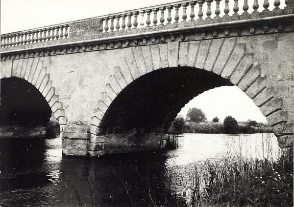 BW200-1-96-12-4 image BW200-1-96-12-4